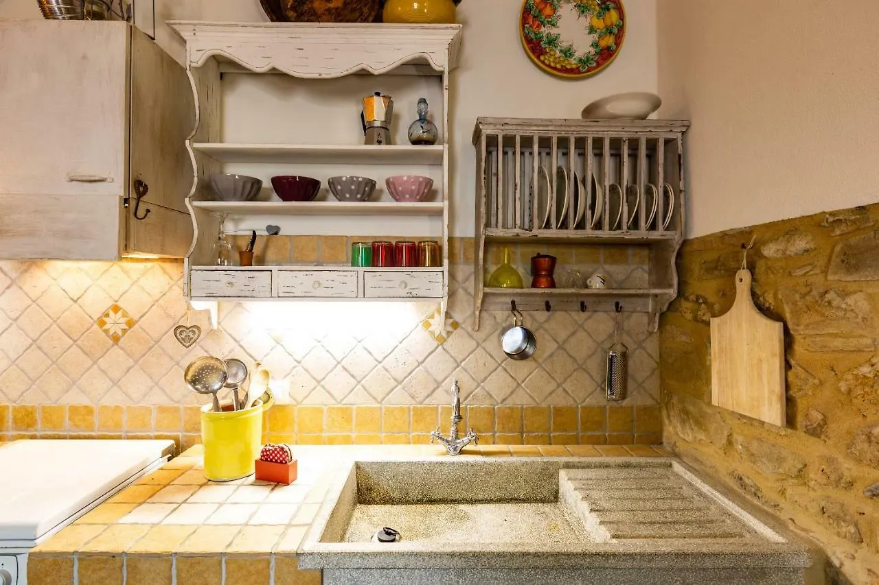 Sunmoon Chianni Apartment Italy